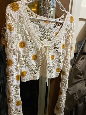 knit bell sleeve 70’s style sunflower cardigan
